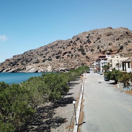 Apollon Aparthotel Tsoútsouros Buitenkant foto