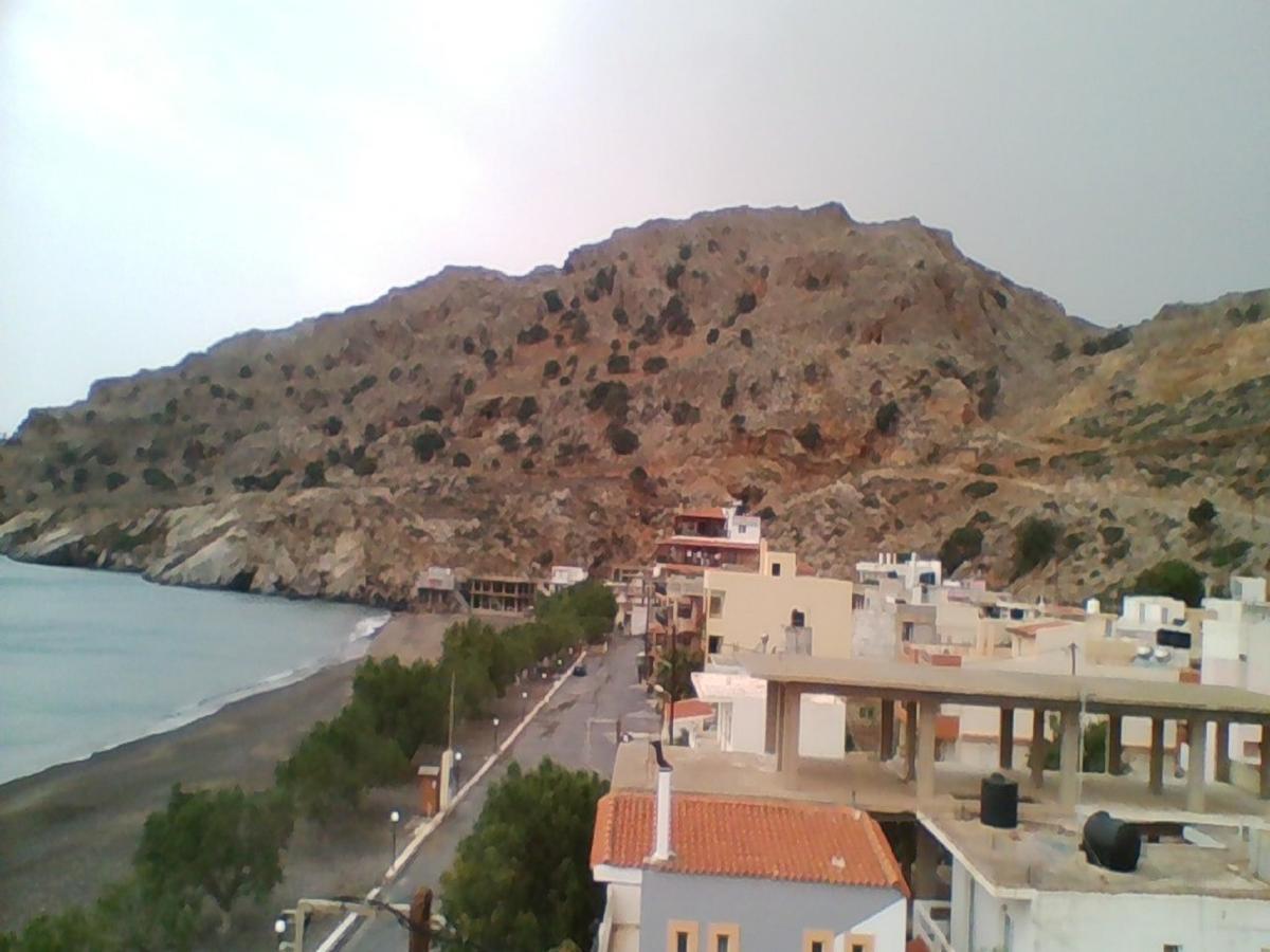 Apollon Aparthotel Tsoútsouros Buitenkant foto