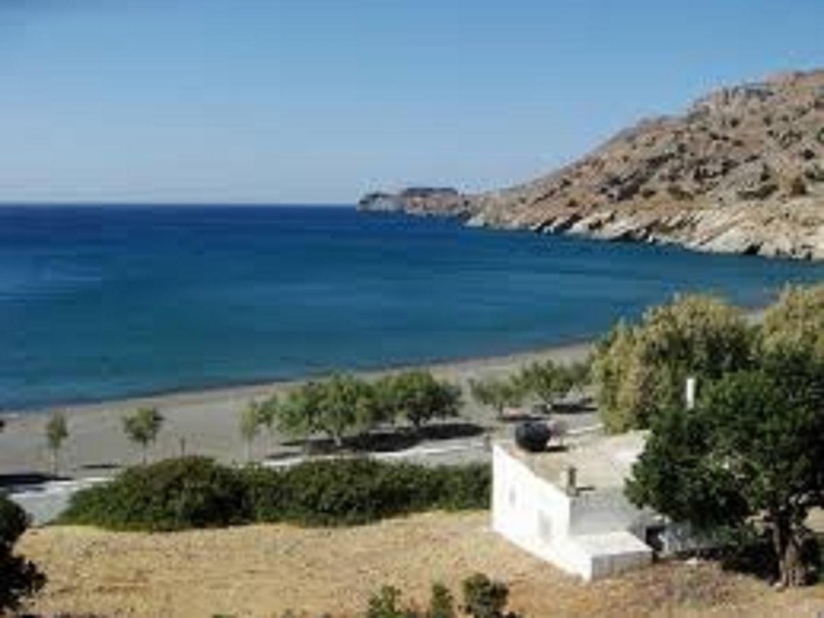Apollon Aparthotel Tsoútsouros Buitenkant foto